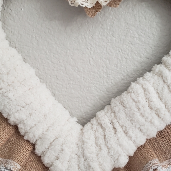 Hearth wreath 12" x 14" - Picture 7 of 13